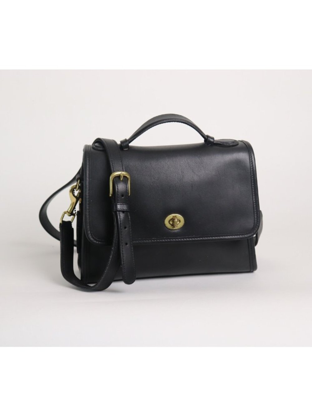 Coach Vintage Court Black Leather Bag
